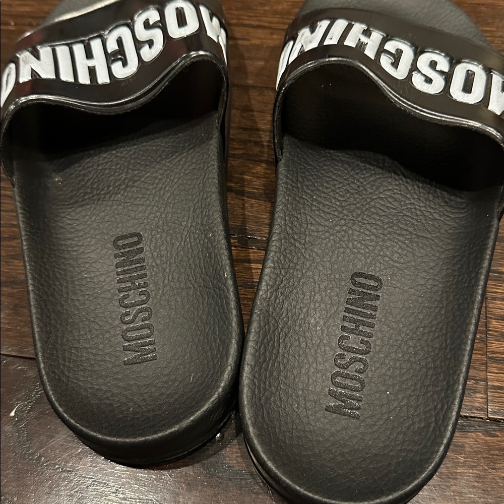 MOSCHINO SLIDES - Picture 5 of 5